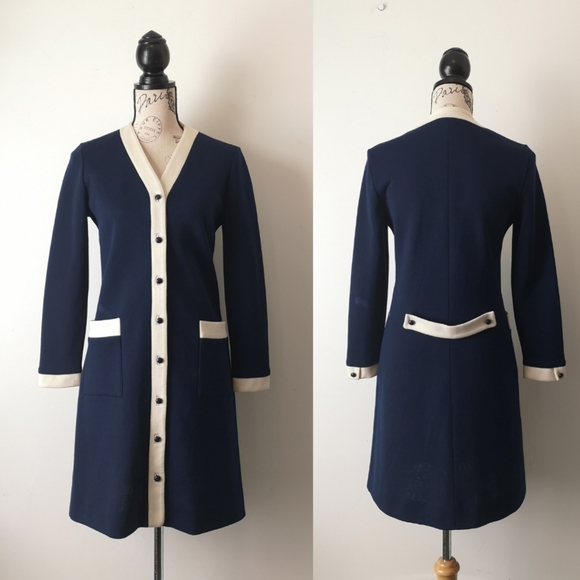 Vintage Dresses & Skirts - Vintage 1960s wool blend "Chanel" style button front dress